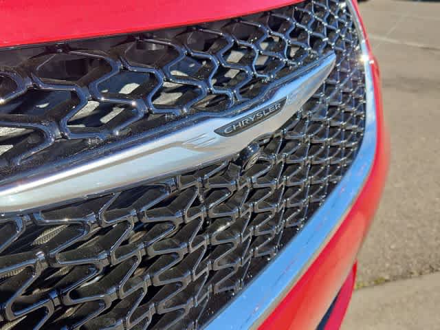 New 2026 Chrysler Pacifica Limited AWD/4WD image 11