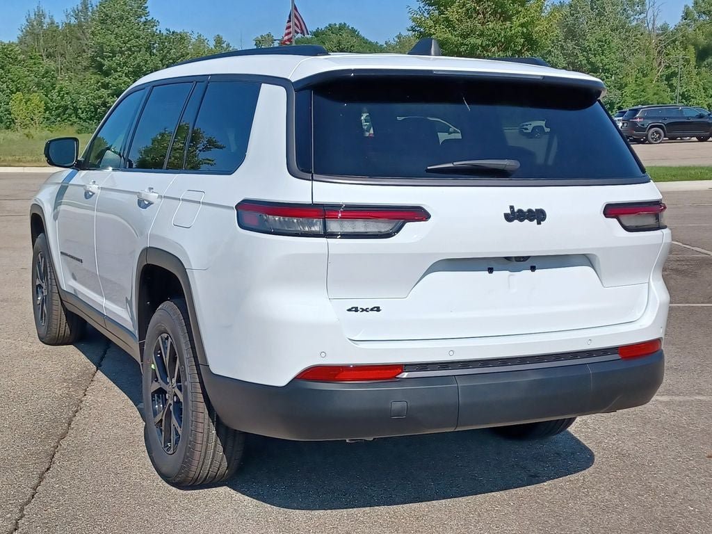 New 2026 Jeep Grand Cherokee L 4WD image 3