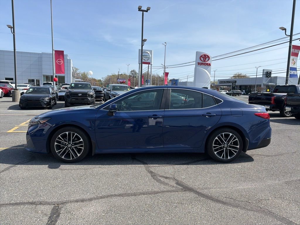 Used 2025 Toyota Camry XLE image 2