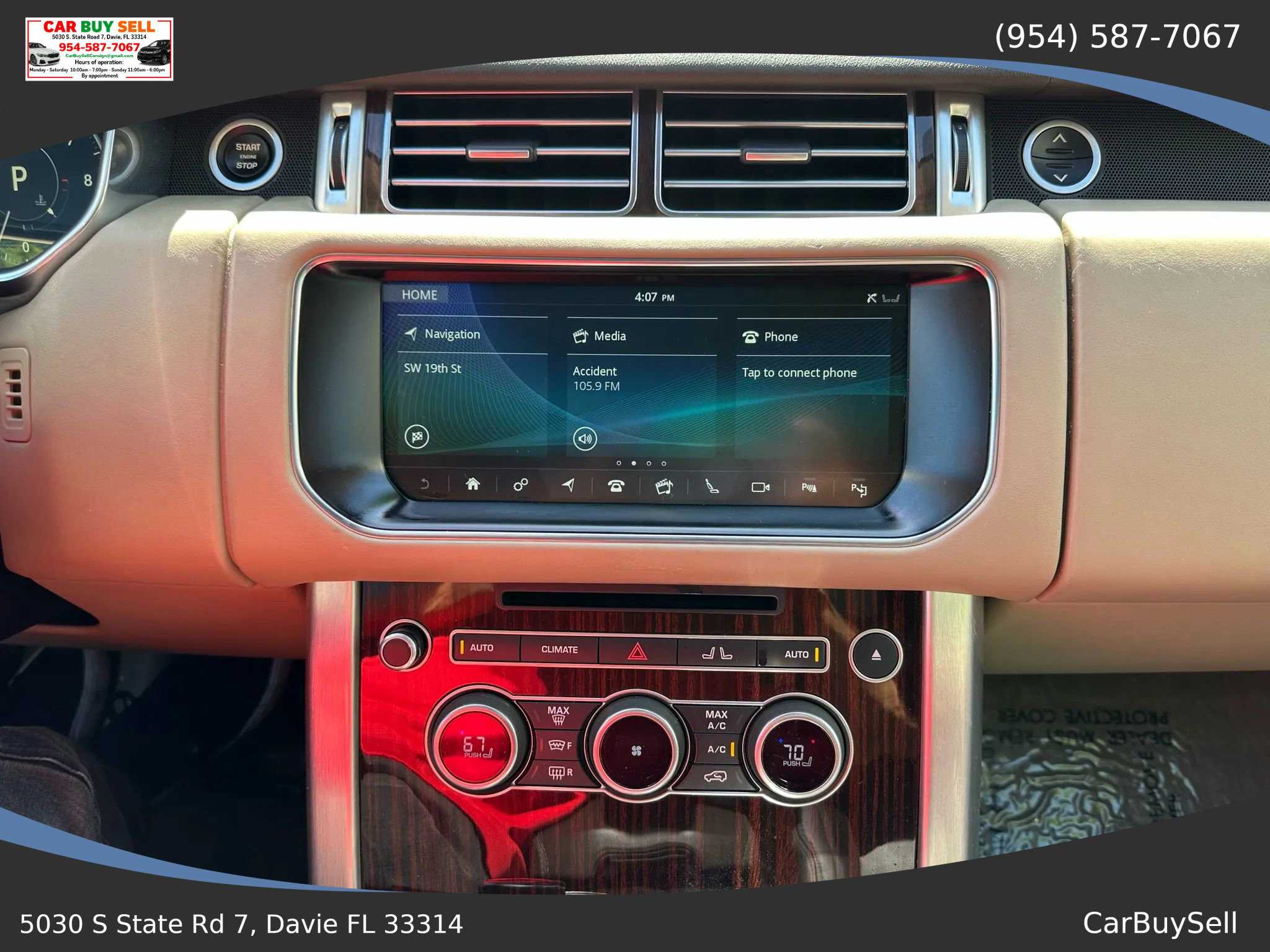 Used 2017 Land Rover Range Rover HSE image 19