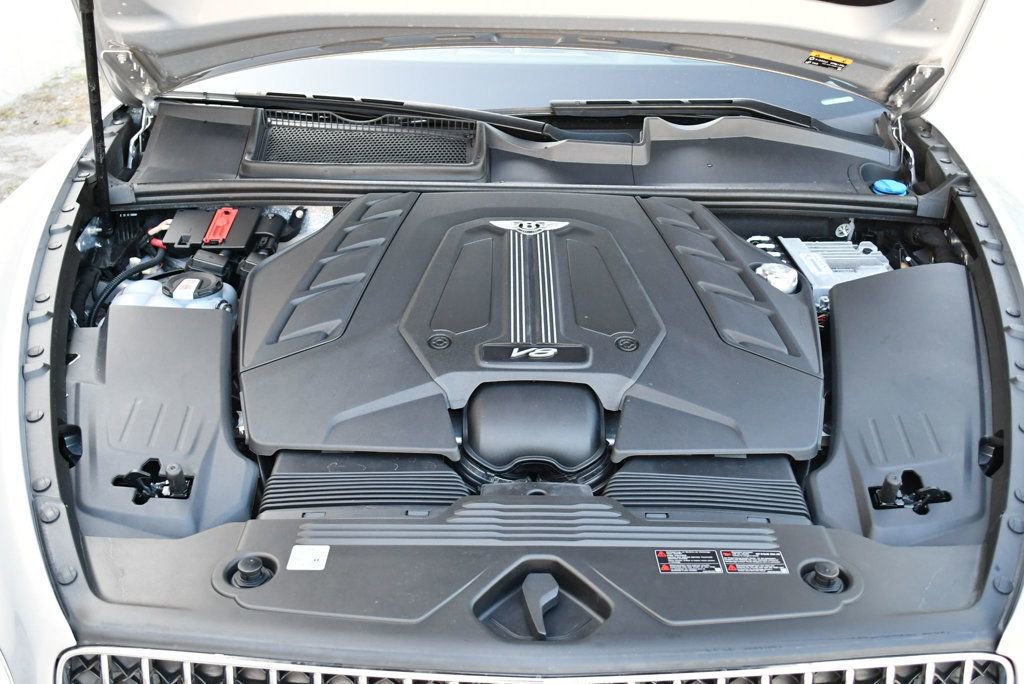 Used 2023 Bentley Bentayga Extended Wheelbase AWD/4WD image 82