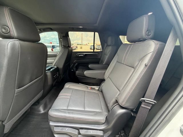 Used 2025 Chevrolet Tahoe RST w/ Comfort Package AWD/4WD image 16