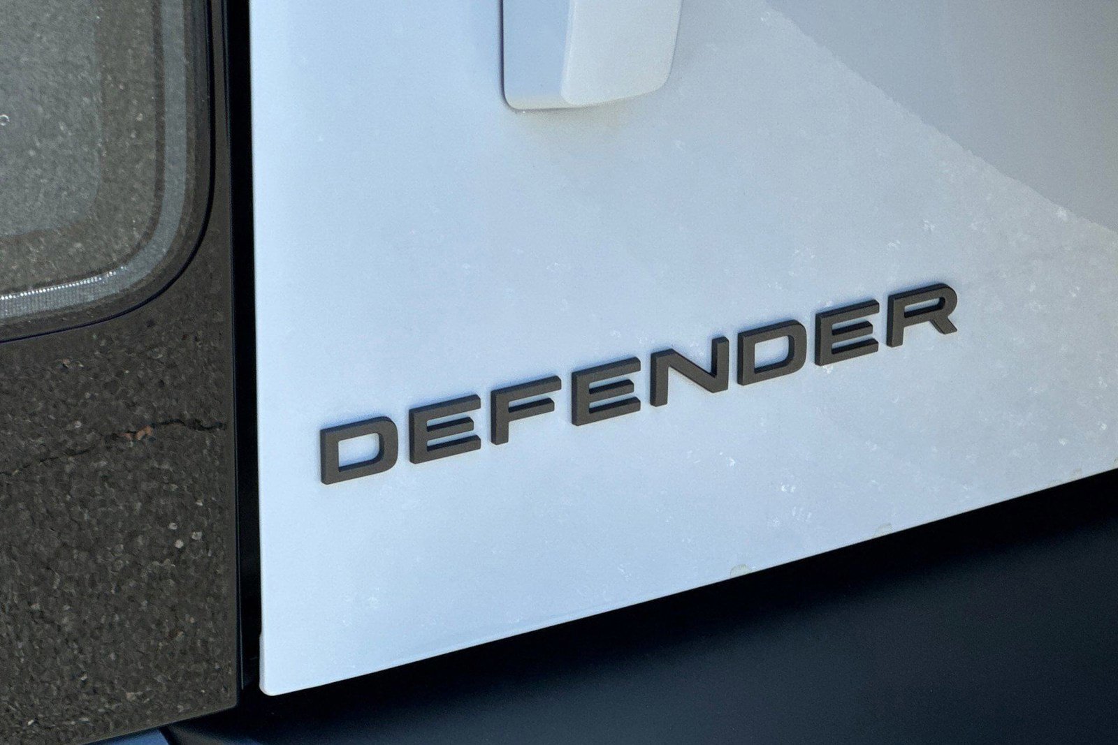 New 2026 Land Rover Defender 110 X-Dynamic SE AWD/4WD image 22