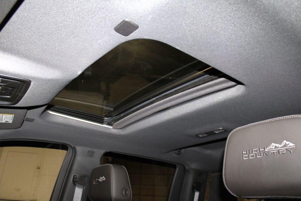 Used 2019 Chevrolet Silverado 1500 High Country w/ High Country Premium Package image 24