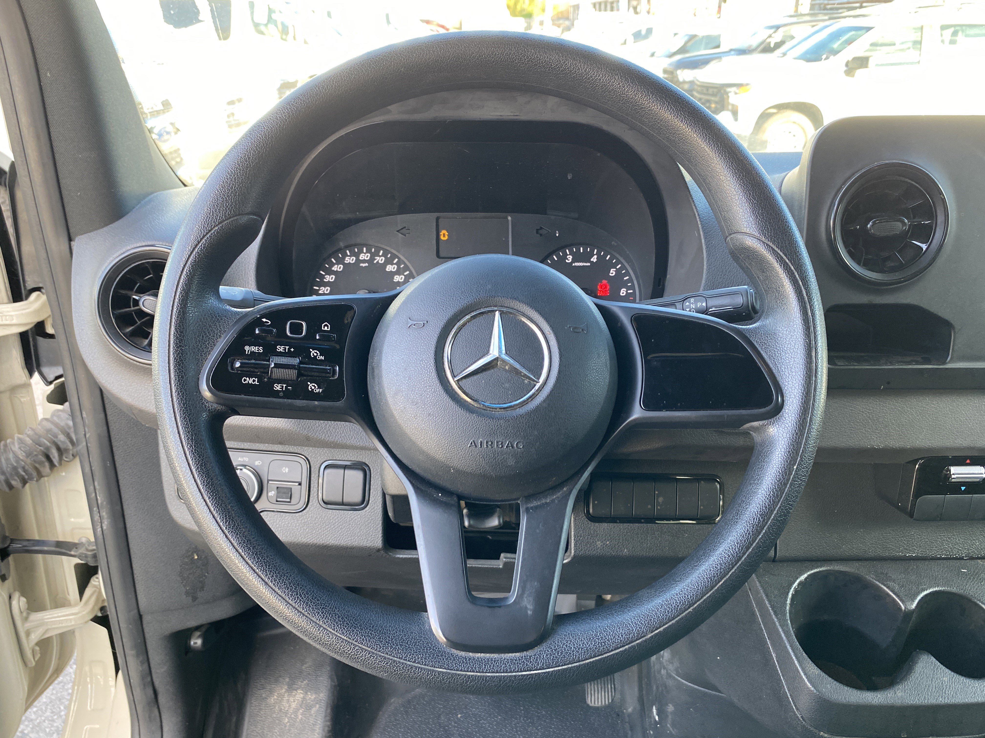 Used 2022 Mercedes-Benz Sprinter 1500 image 12