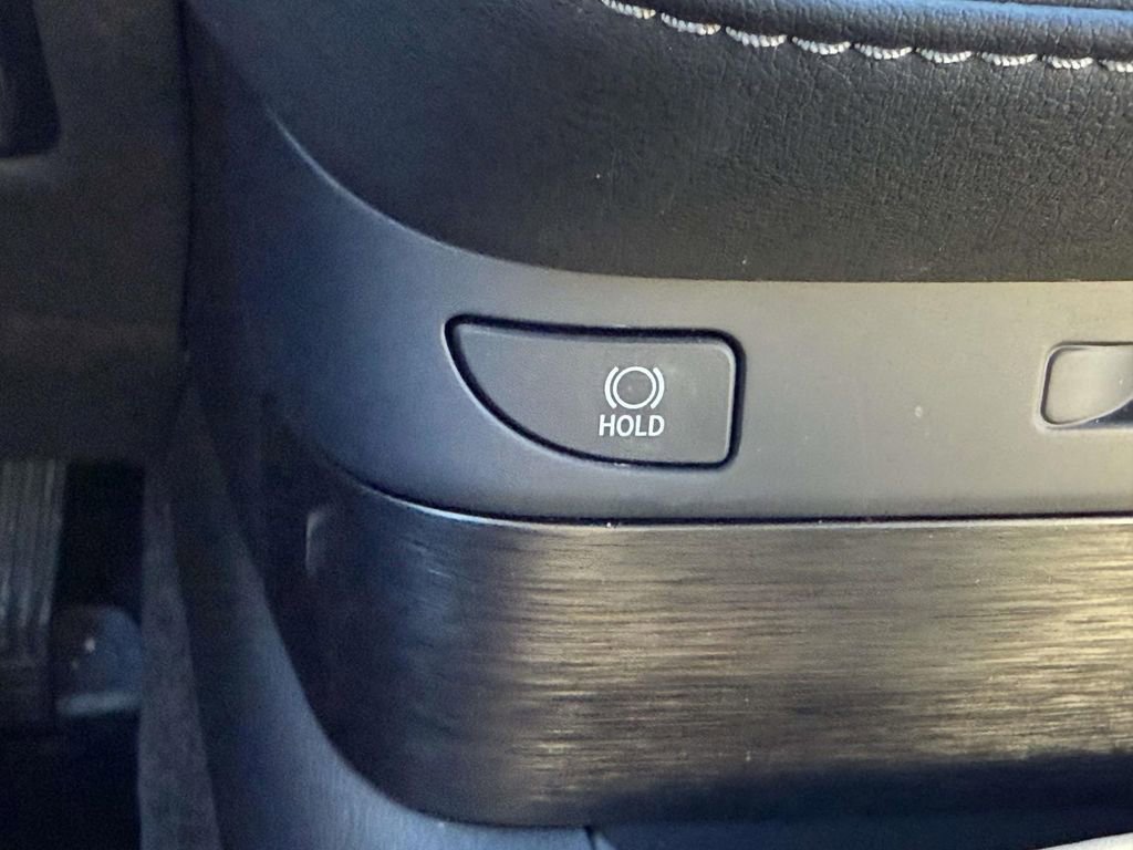 Used 2022 Lexus LS 500 AWD image 23