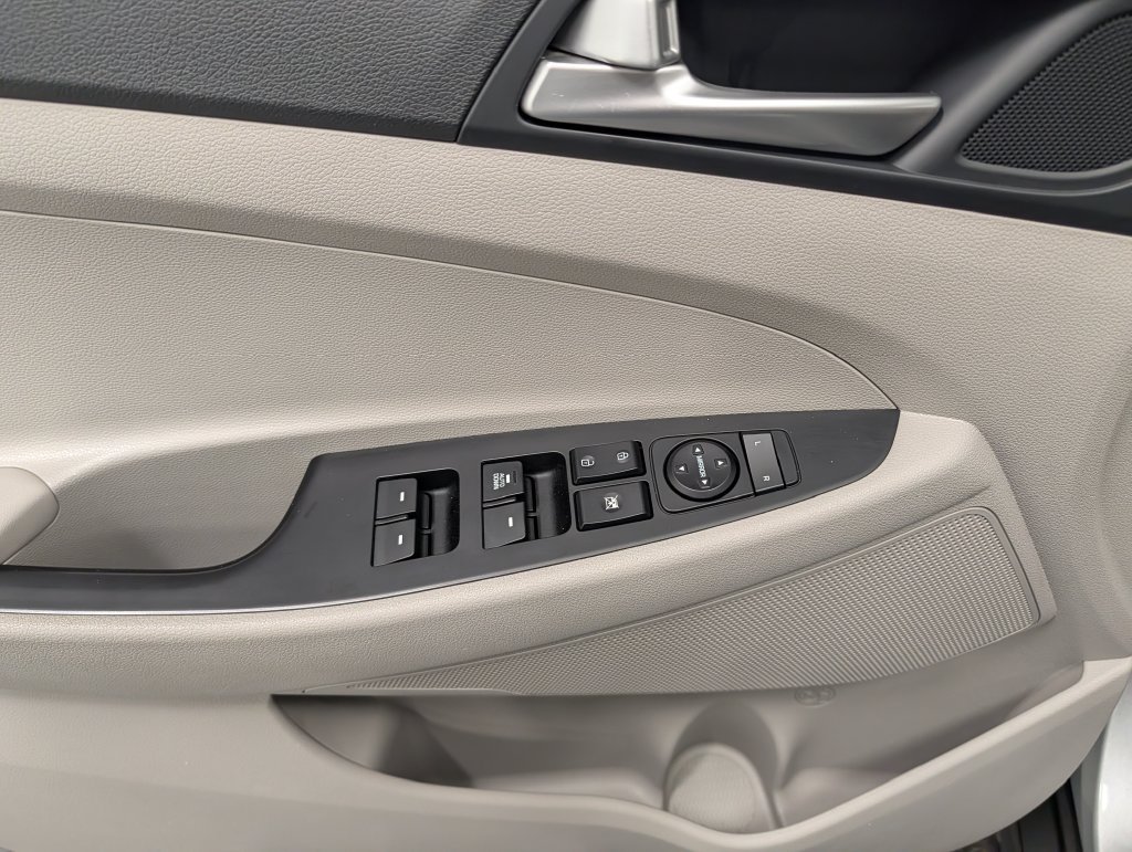 Used 2019 Hyundai Tucson SE FWD image 10