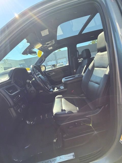 Used 2021 Chevrolet Tahoe Z71 w/ Luxury Package AWD/4WD image 9
