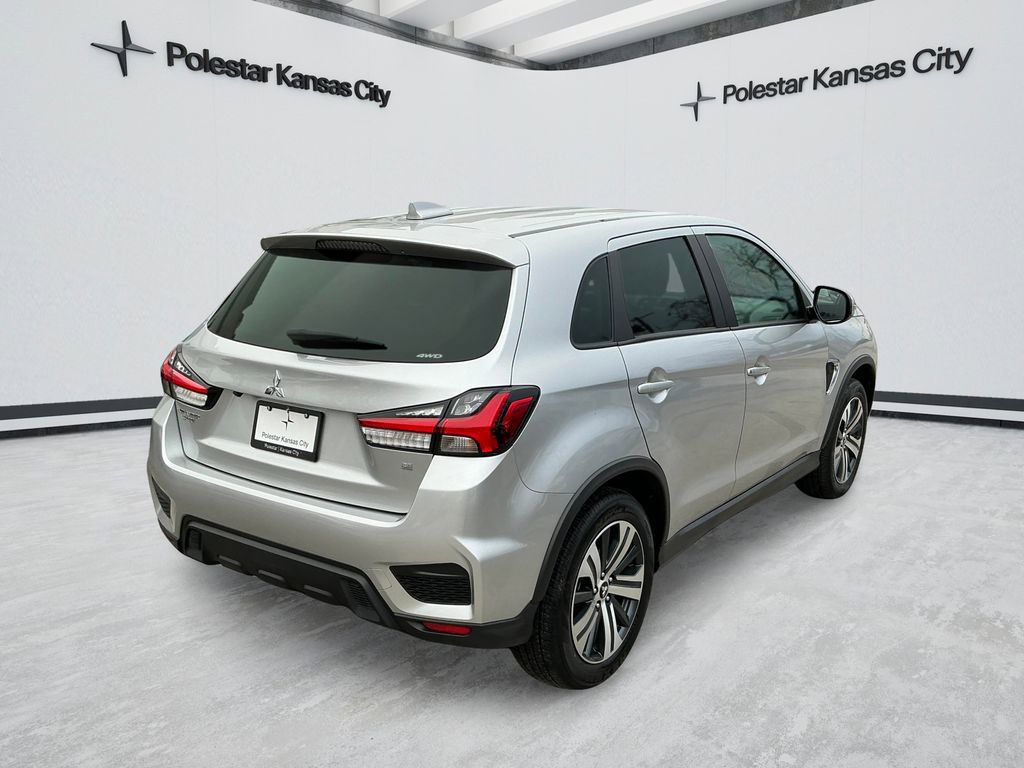 Used 2024 Mitsubishi Outlander Sport SE image 5