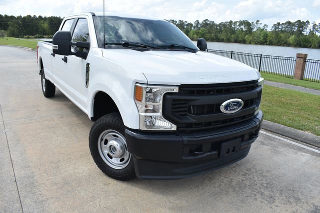 Used 2022 Ford F250 XL w/ Power Equipment Group AWD/4WD image 6