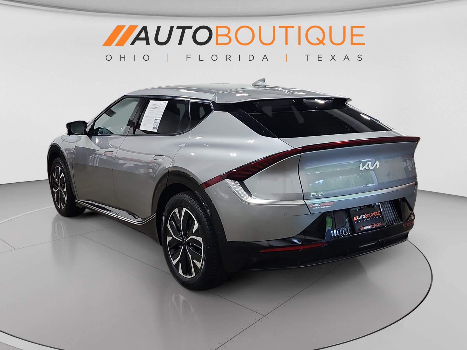 Used 2023 Kia EV6 Wind w/ Wind Technology Package AWD/4WD image 3