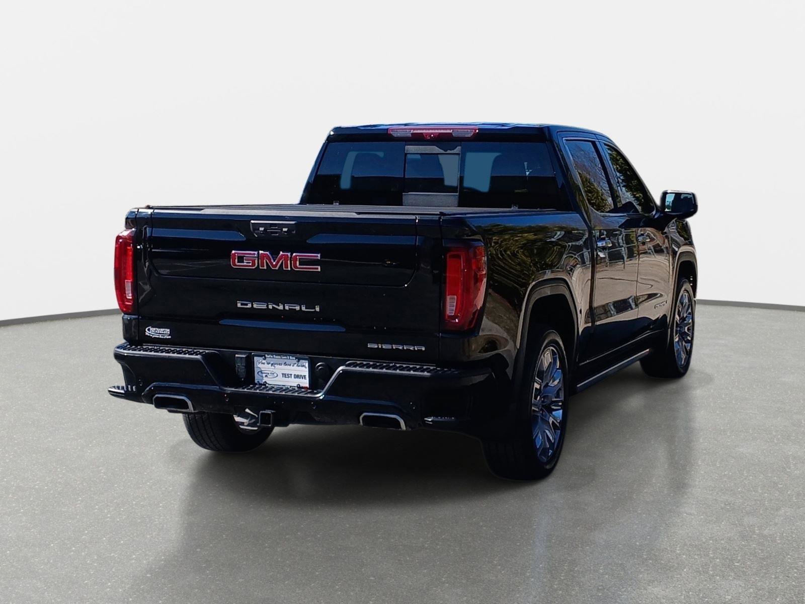 Used 2024 GMC Sierra 1500 Denali image 5