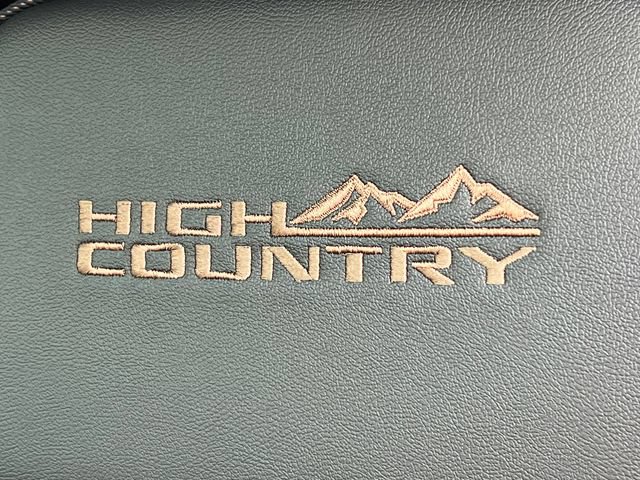 New 2026 Chevrolet Tahoe High Country w/ Sun And Tow Package AWD/4WD image 13