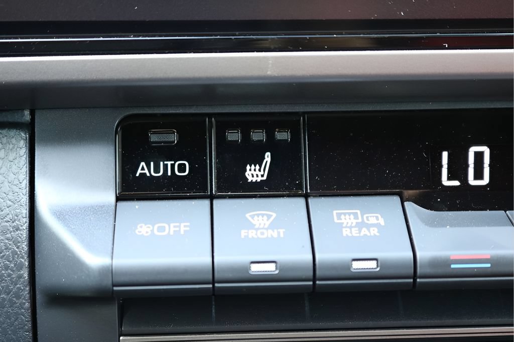 Used 2026 Toyota Camry XSE FWD image 21