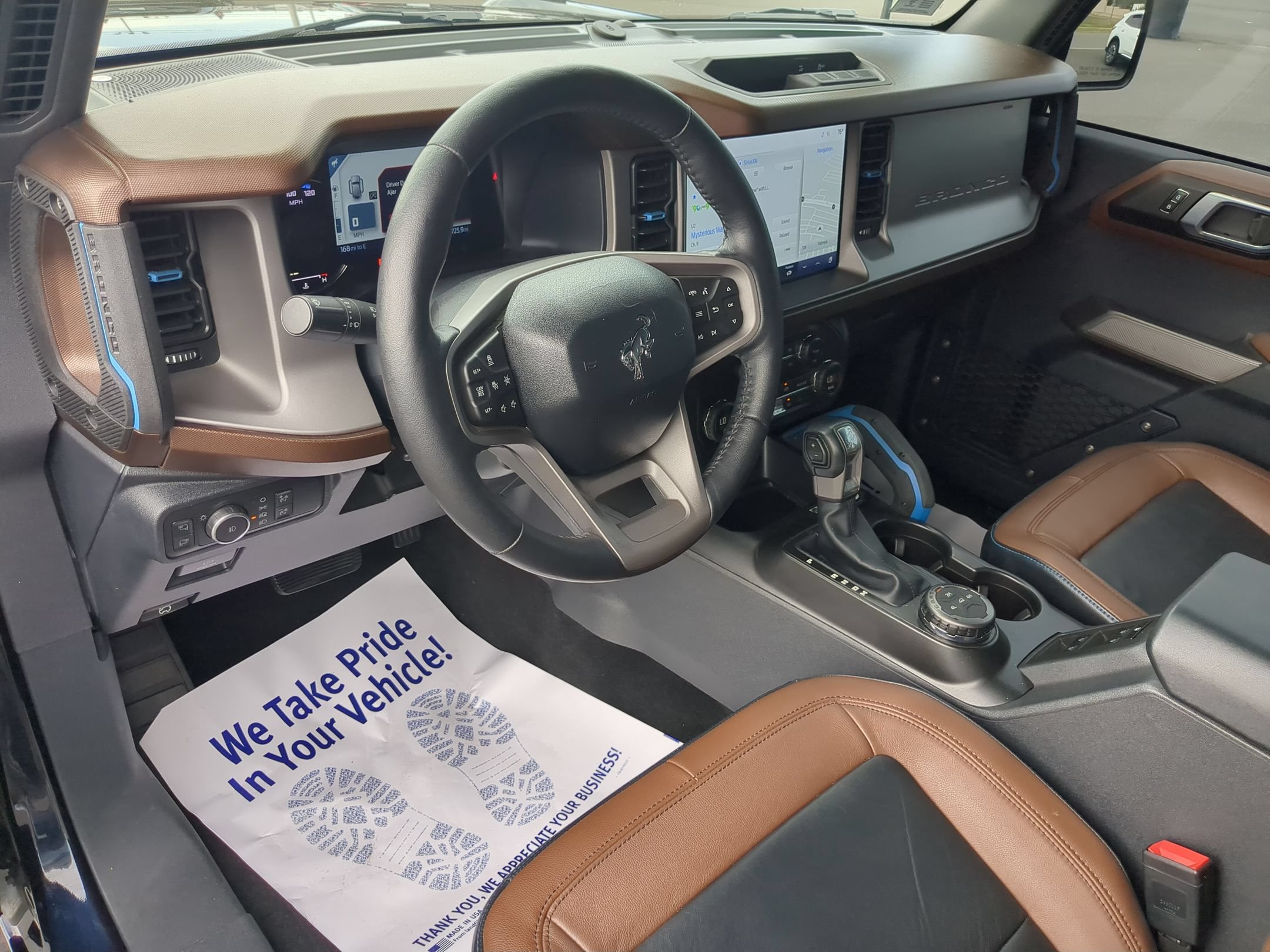 Used 2021 Ford Bronco Outer Banks AWD/4WD image 9