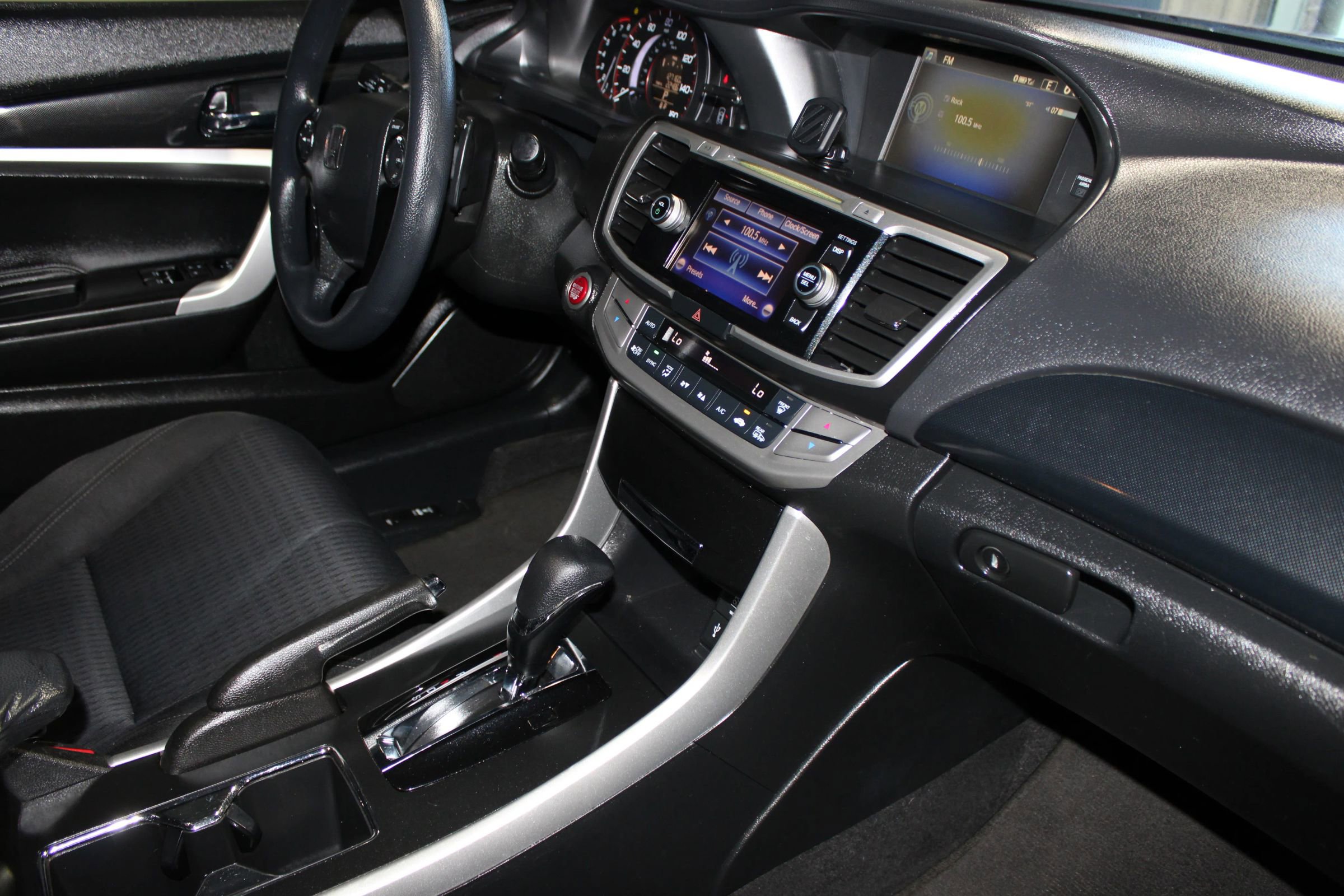 Used 2013 Honda Accord EX image 34