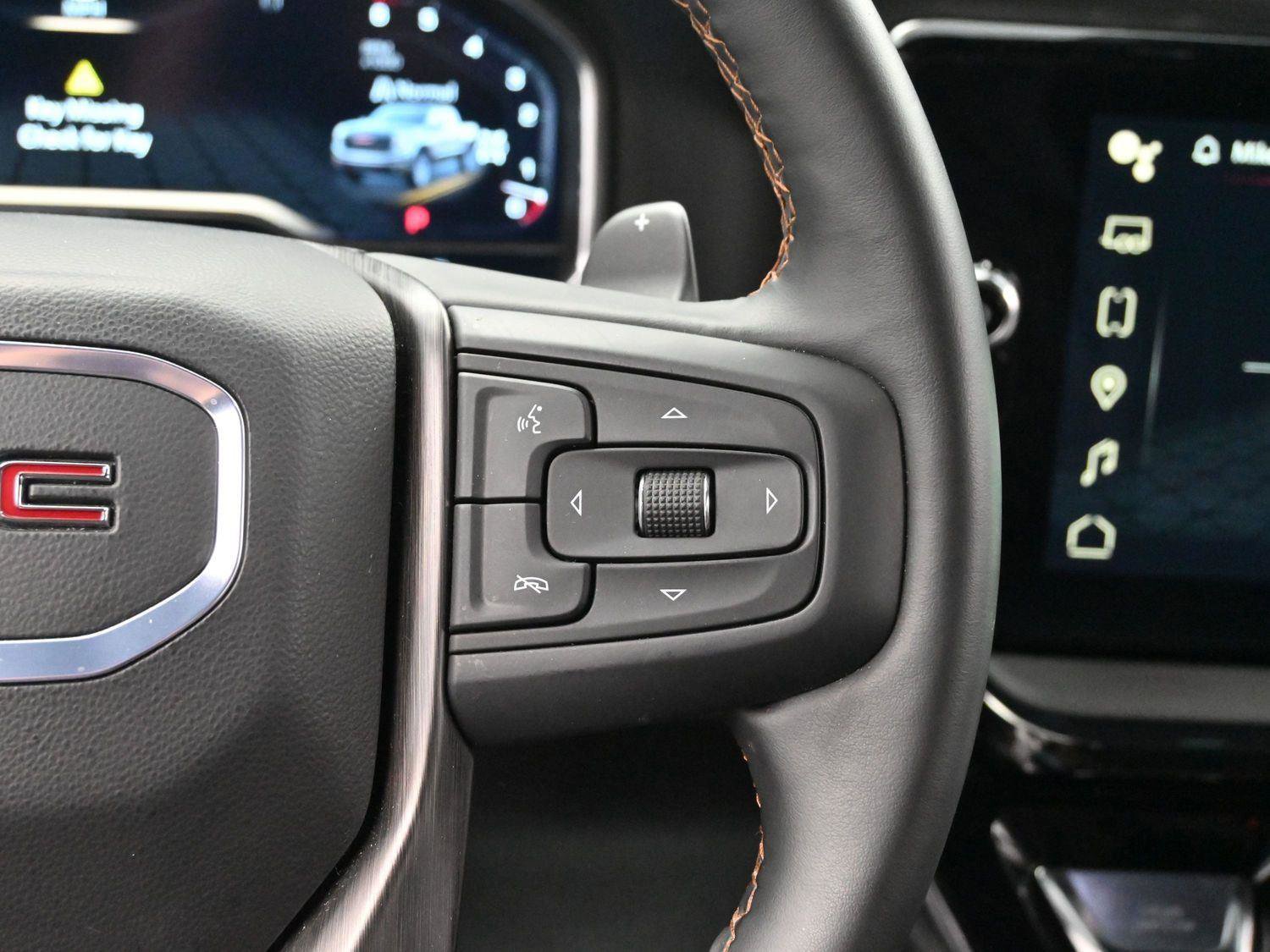 Used 2024 GMC Sierra 1500 AT4 w/ Technology Package image 18