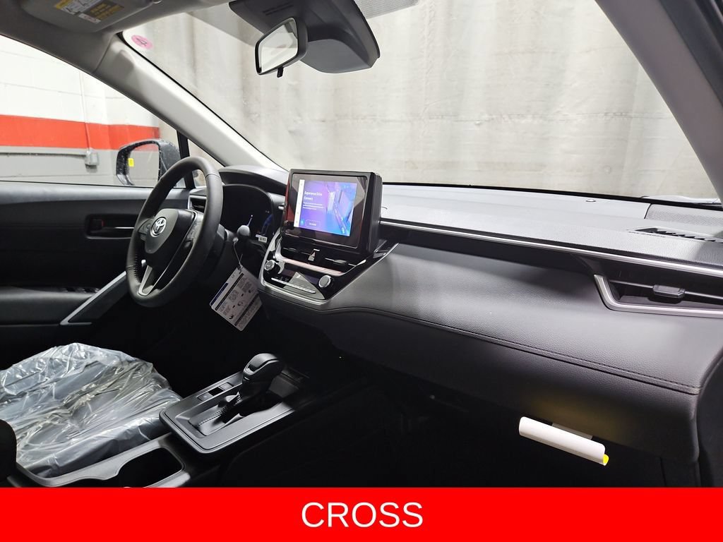 New 2026 Toyota Corolla Cross LE AWD/4WD image 24