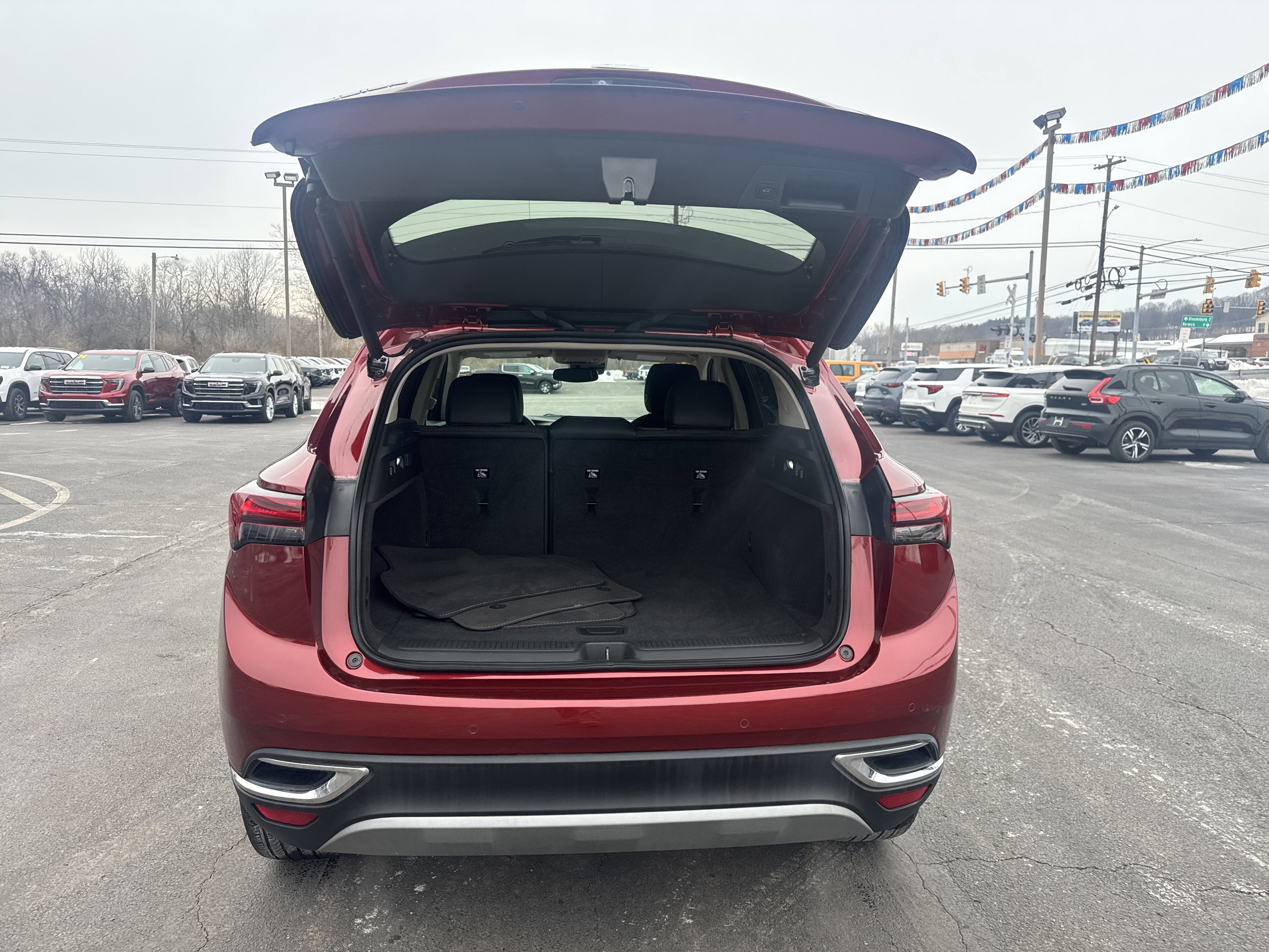 Used 2022 Buick Envision Preferred image 5