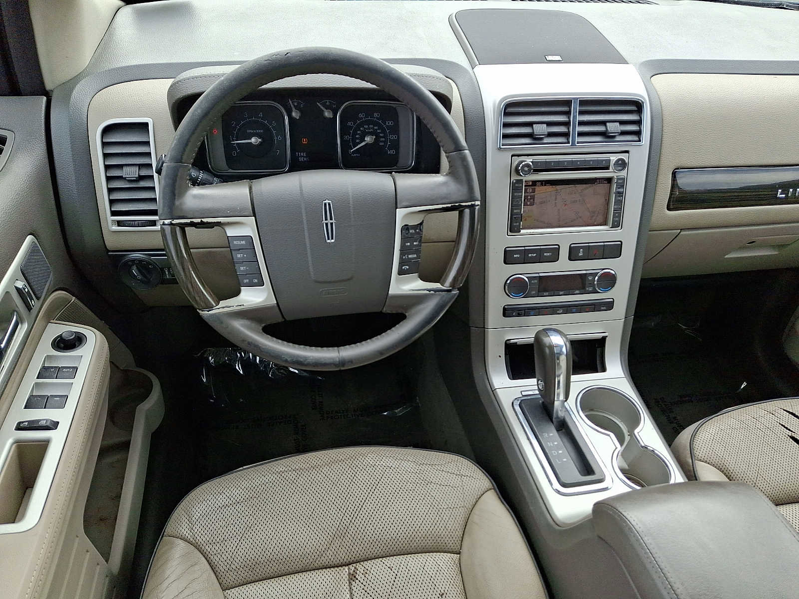 Used 2008 Lincoln MKX AWD image 10