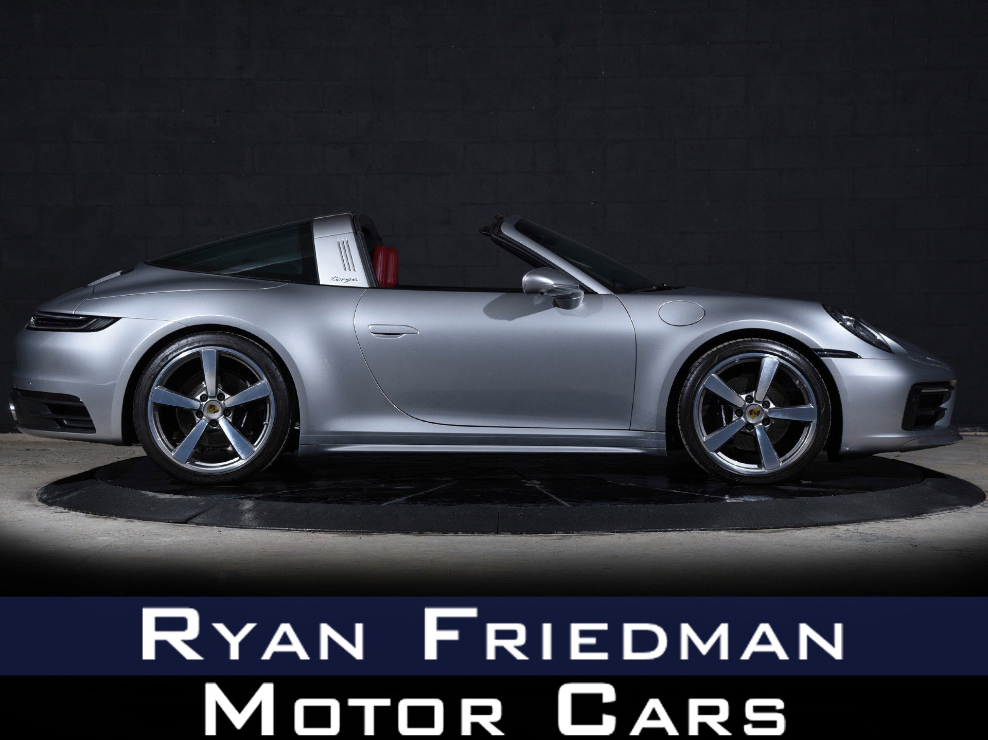 Used 2024 Porsche 911 Targa 4S image 1