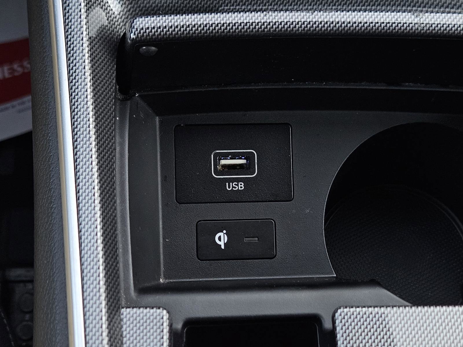 Used 2023 Hyundai Santa Fe SEL image 24