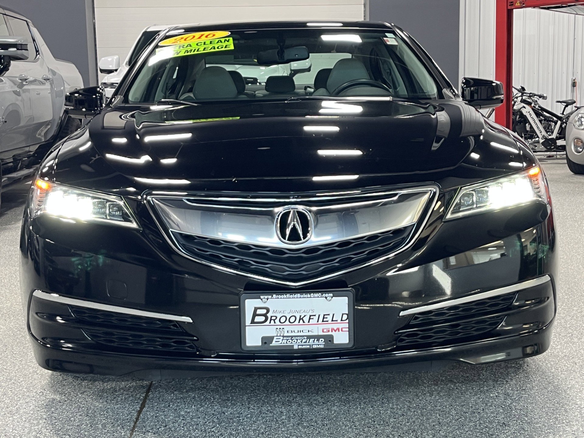 Used 2016 Acura TLX V6 FWD image 5