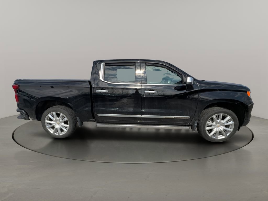 Used 2022 Chevrolet Silverado 1500 High Country w/ High Country Premium Package image 8