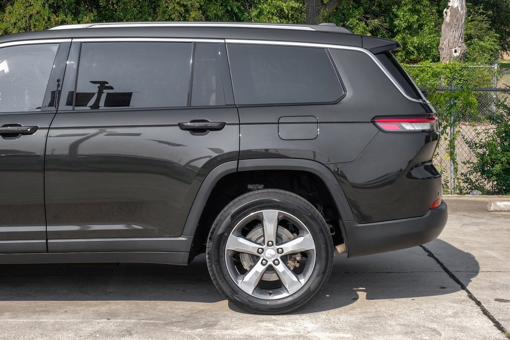 Used 2022 Jeep Grand Cherokee L Limited image 23
