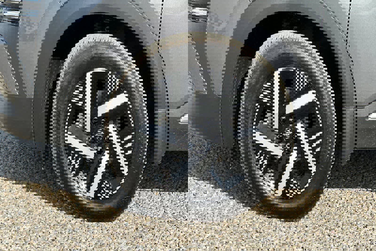 New 2026 Nissan Kicks SV image 29