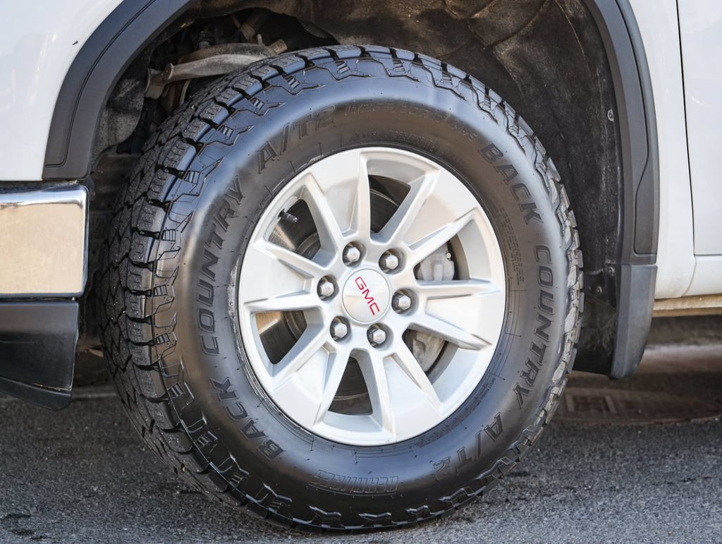 Used 2022 GMC Sierra 1500 SLE AWD/4WD image 11