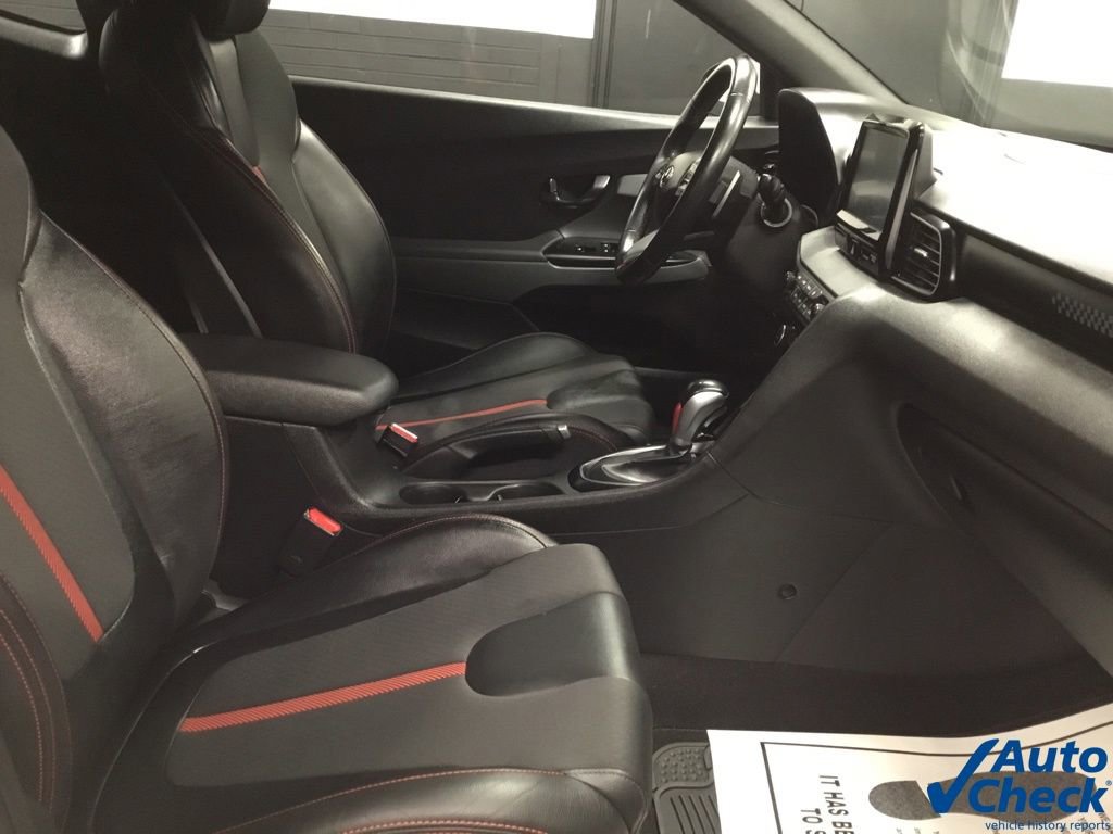 Used 2021 Hyundai Veloster Turbo image 26