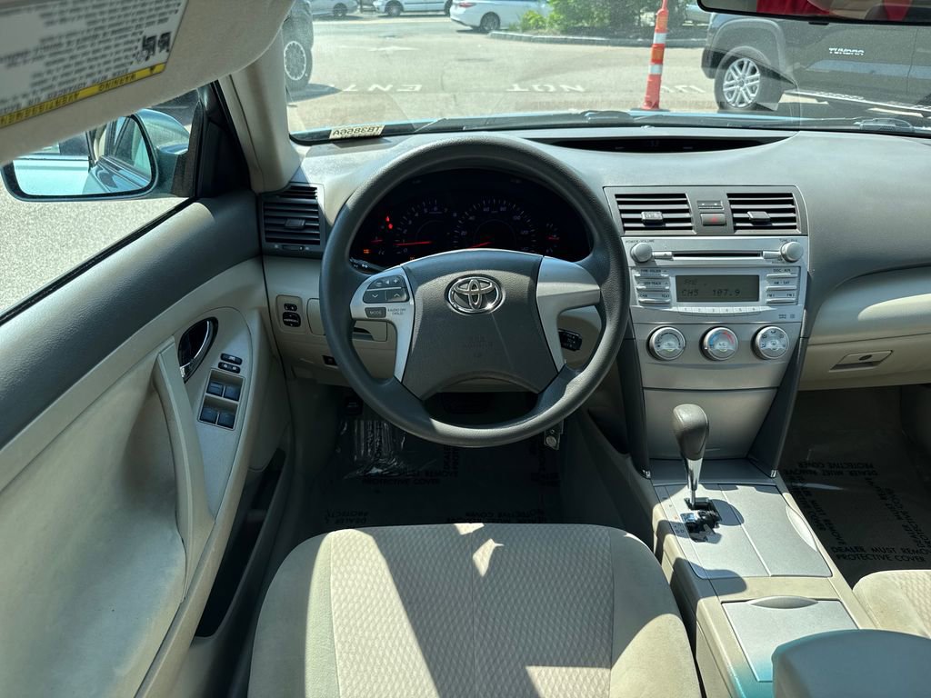 Used 2011 Toyota Camry LE w/ LE Extra-Value Pkg FWD image 12