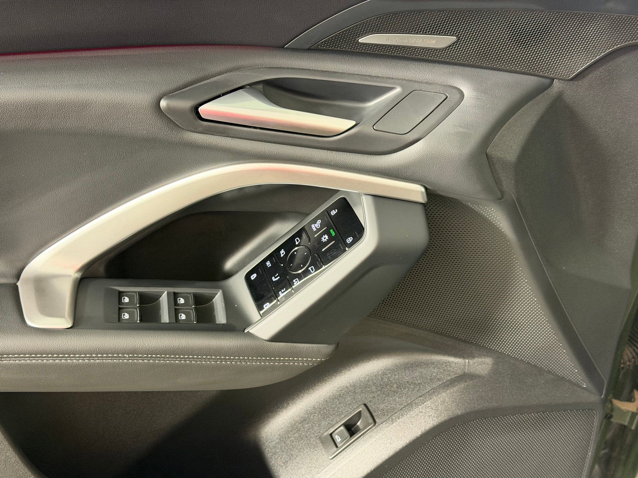 New 2026 Audi Q5 Premium Plus AWD/4WD image 13