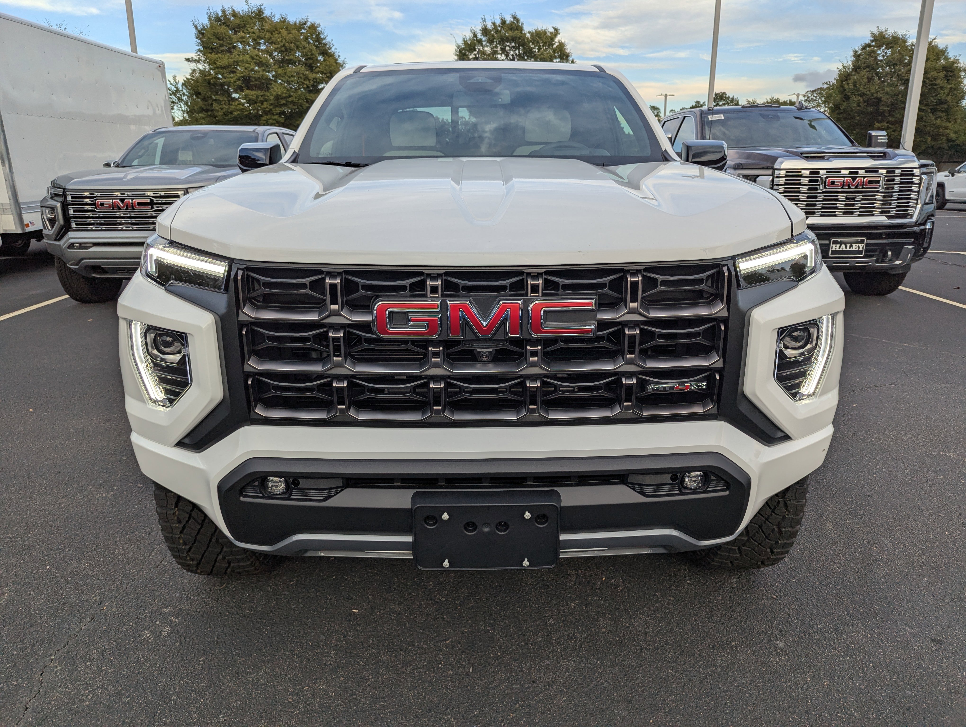 New 2026 GMC Canyon AT4X image 3