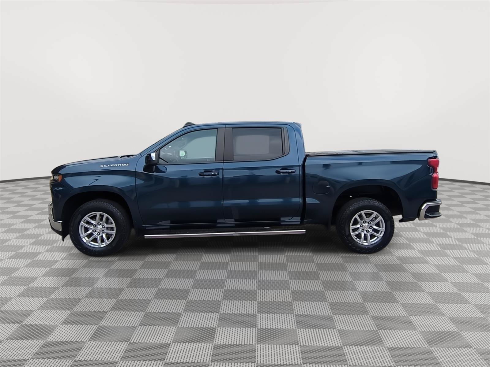 Used 2019 Chevrolet Silverado 1500 LT w/ All-Star Edition RWD image 2