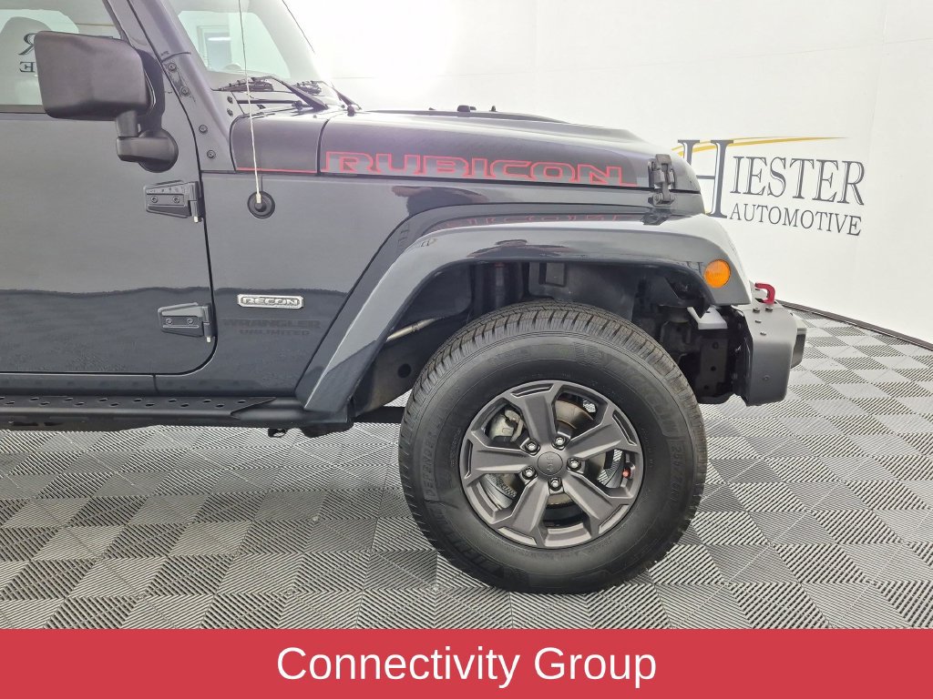 Used 2017 Jeep Wrangler Unlimited Rubicon AWD/4WD image 11