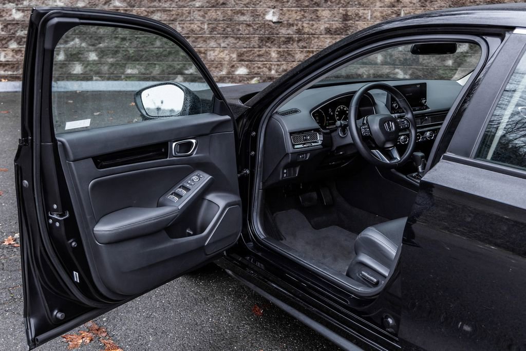 Used 2024 Honda Civic EX-L image 23