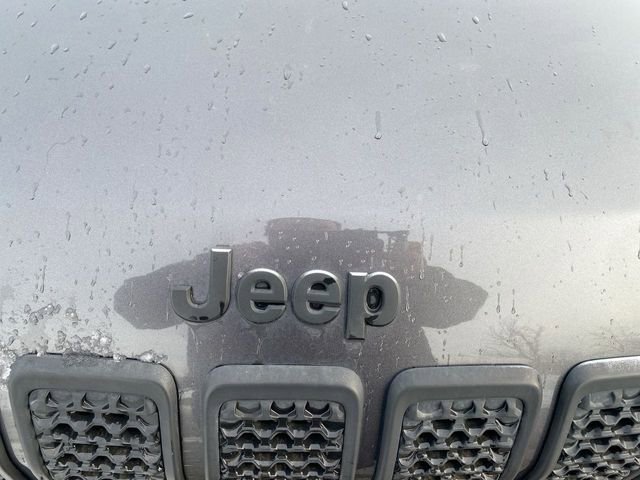 Used 2019 Jeep Cherokee Limited image 29