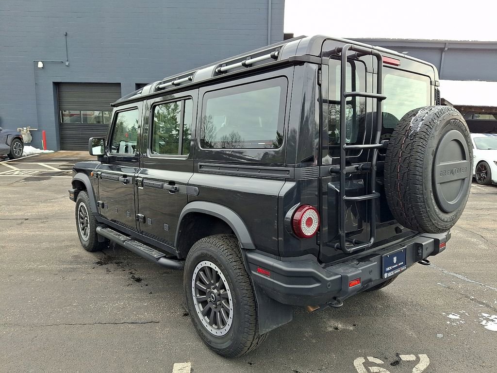 Used 2024 INEOS Grenadier Fieldmaster Edition image 4