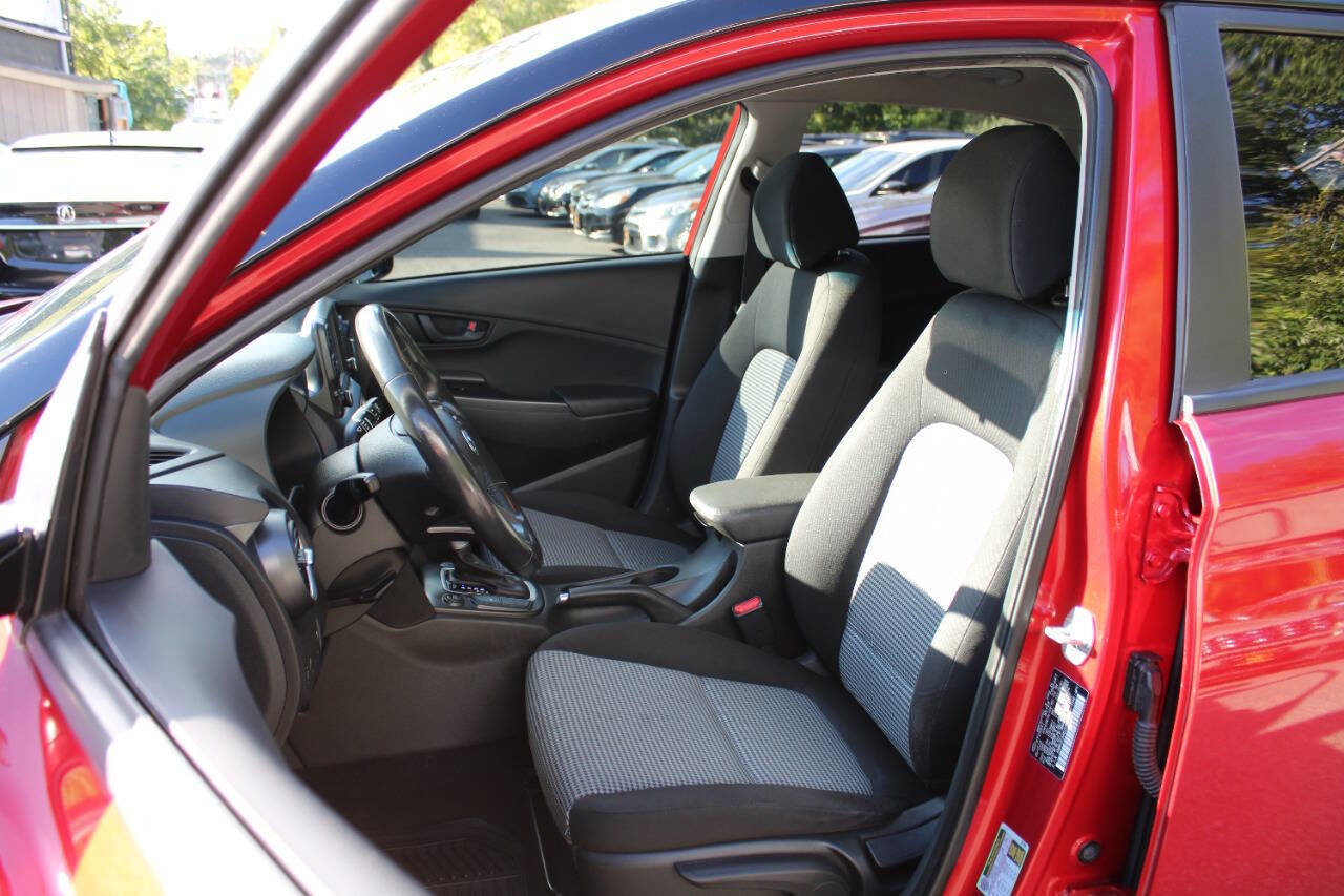 Used 2018 Hyundai Kona SEL image 23