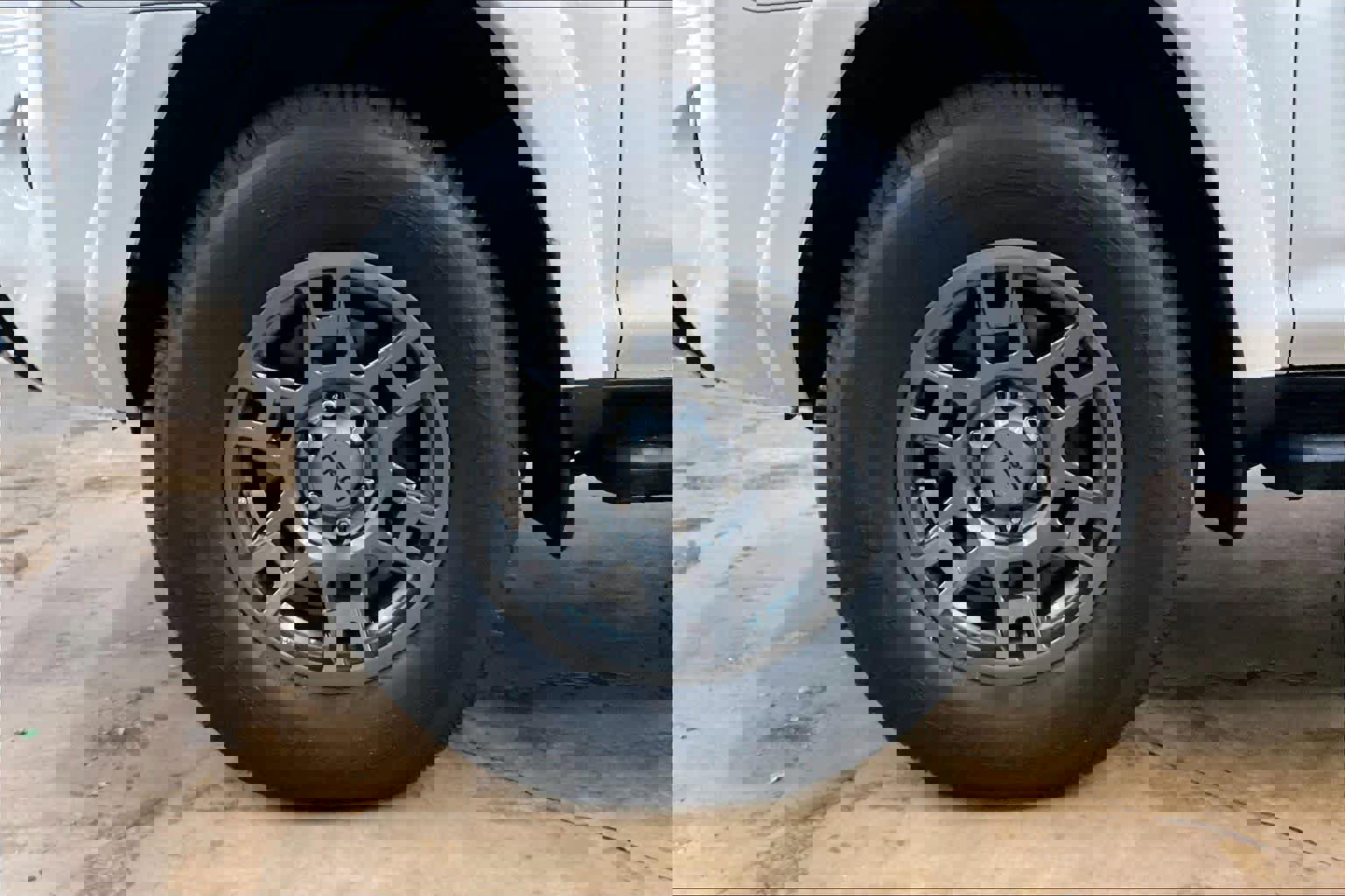 Used 2020 Toyota 4Runner Venture image 12