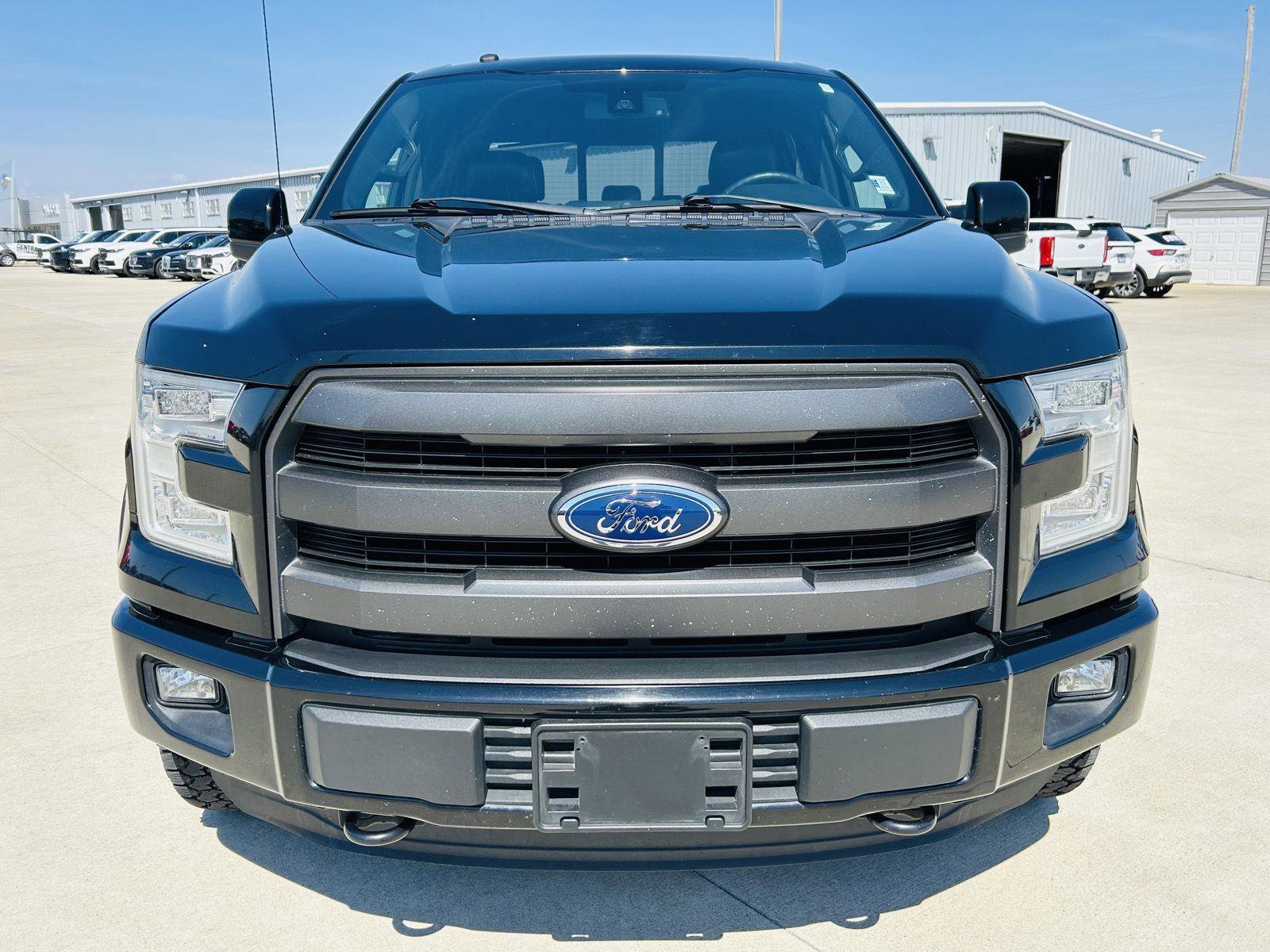 Used 2016 Ford F150 Lariat w/ Equipment Group 502A Luxury image 33