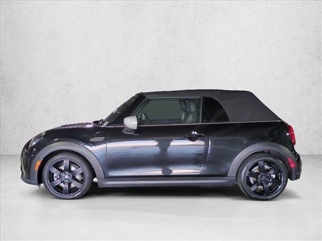 Used 2024 MINI Cooper S w/ Signature Upholstery Package FWD image 9