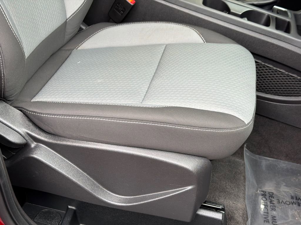 Used 2018 Ford Escape SE w/ SE Sync 3 Package image 12