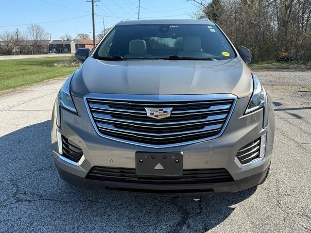 Used 2017 Cadillac XT5 Premium Luxury FWD image 4