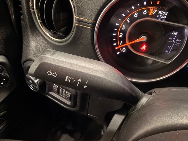 Used 2021 Jeep Gladiator Overland AWD/4WD image 27