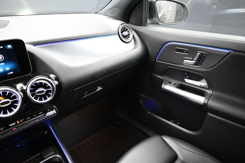 Used 2021 Mercedes-Benz GLA 250 image 18