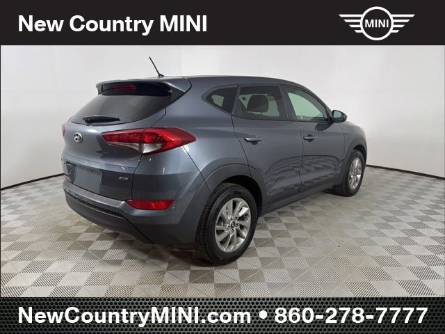 Used 2018 Hyundai Tucson SE image 7