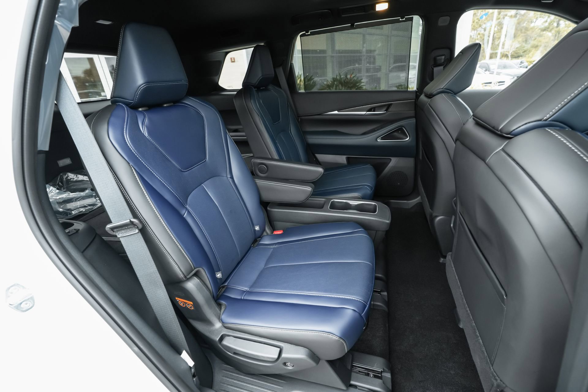 New 2026 INFINITI QX60 Sport w/ Dark Cargo Package image 28